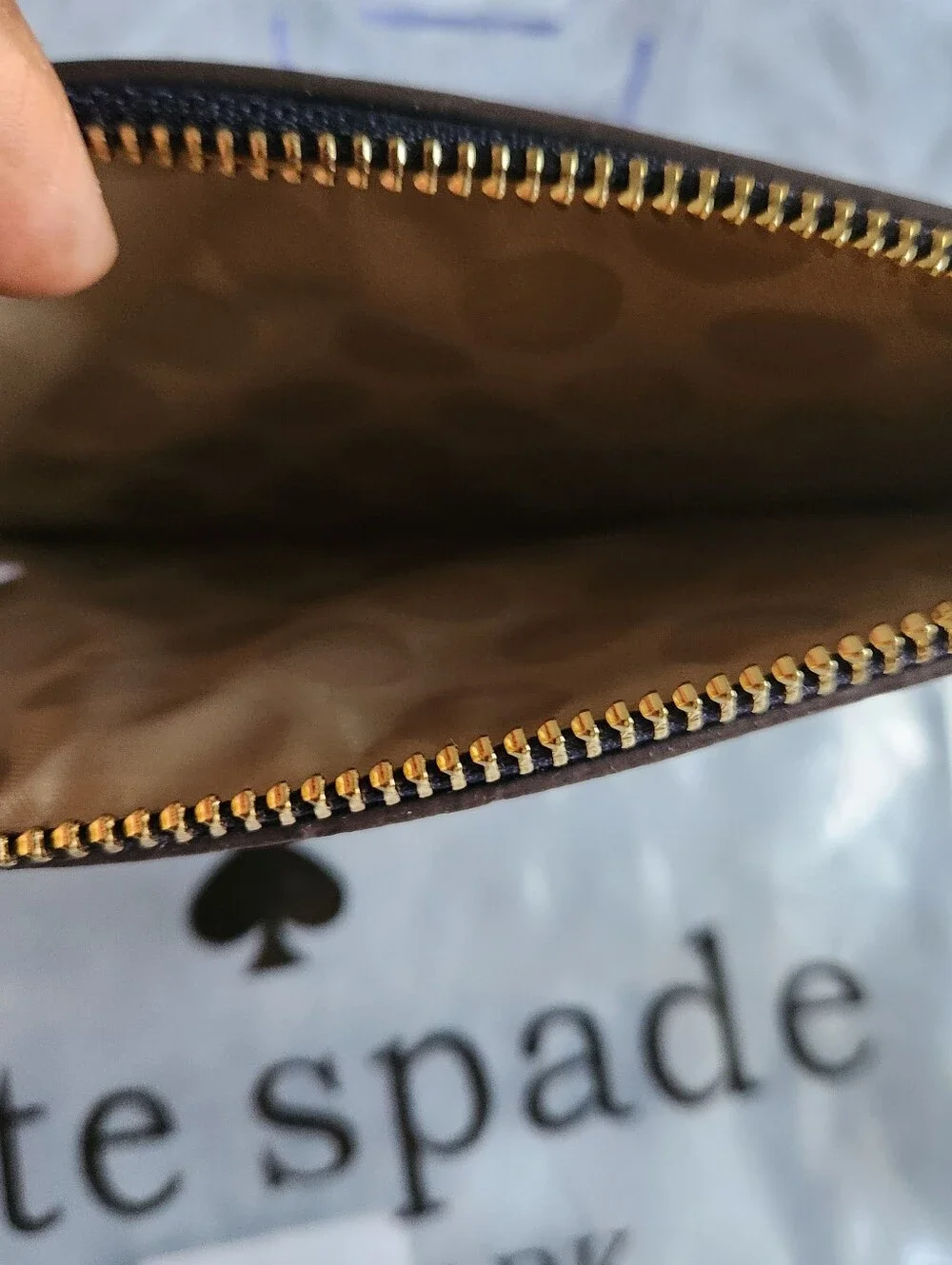 Kate Spade Saffiano Navy Wristlet NWT - Picture 7 of 7